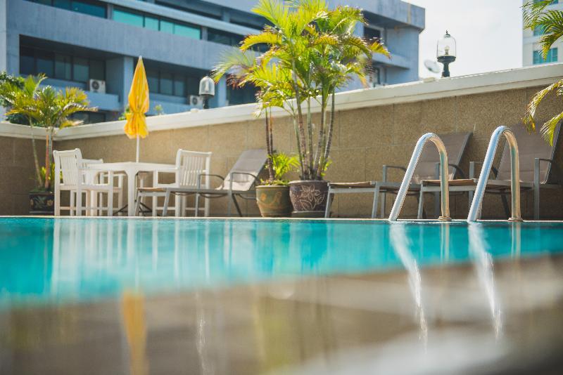 โรงแรมฟอรัมพาร์ค โรงแรม